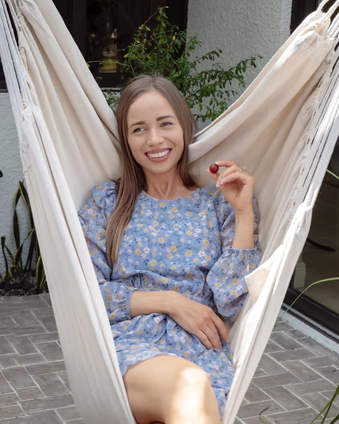 ADVOKAIR Hammock Chair Hanging Chair Rope Swing XXL - Max 500lbs, 70in Large Hammock Swing Chair -Portable Steel Spreader Bar with Anti-Slip Rings-Roomy & Strong