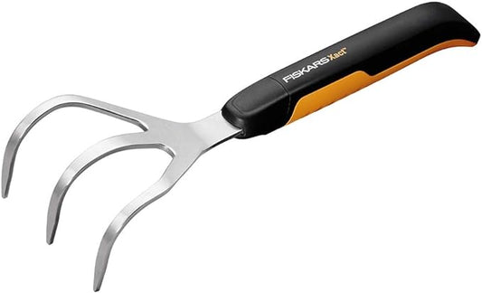 Fiskars Xact Hand Cultivator, Stainless Steel Weeder with SoftGrip Handle, Durable Garden Tool for Loosening and Aerating Soil, Ideal for Flower Beds and Garden Beds