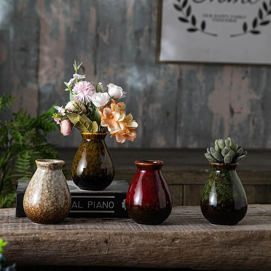 JOJUNO Glazed Rustic Bud Vase Set of 4 - Small Ceramic Mini Pottery Vases in White, Yellow, Green, Red - Ideal for Fresh & Dried Flowers - Modern Farmhouse Décor for Living Room, Shelves, Dining Table