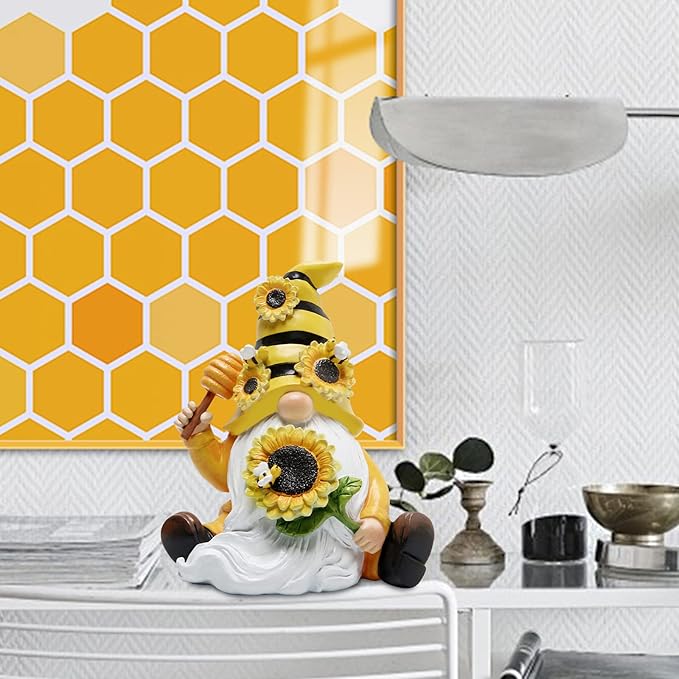 Hodao Bumble Bee Spring Gnome Decorations Honey Bee Gnomes Ornaments World Bee Day Decorations Gifts Fall Thanksgiving Gnomes Figurines Bee for Garden Decor Birthday Gifts for Mom, Grandma, Women