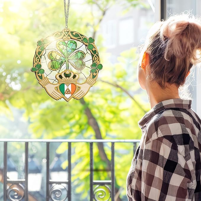 FLAGWIX Irish Gifts for Women, Men - Christmas, Birthday Gifts for Women, St Patricks Day, Shamrock Decorations, Good Luck Gifts, Claddagh, Celtic Home Decor - Window Suncatcher Hanging Decorations