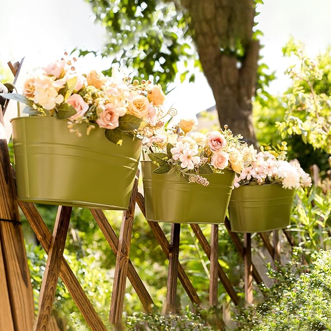3 Pack Metal Hanging Flower Pots for Railing Fence，Outdoor Balcony Rail Planter with Detachable Hooks Drainage Holes for Deck Garden Home Decor Green