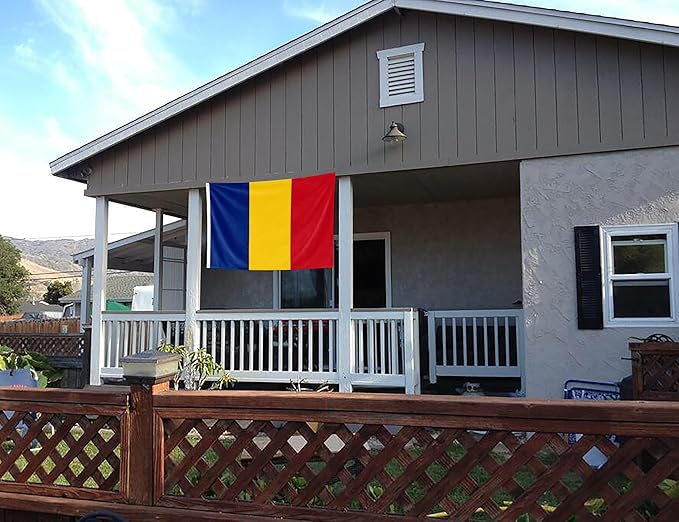 Double Sided Romania Flag 4x6FT Romanian National Polyester Banner With 2 Grommets Fade Resistant Vivid Color For Patriotic Festival Events Party Decoration (Romania, 4x6FT-3ply)