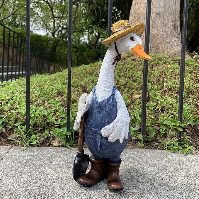 Garden Statues Gardener Couple Duck, Indoor Outdoor Decorations Cute Ducks Art Décor Goose Figurine Ornament for Yard Home Garden Patio and Office (Male)
