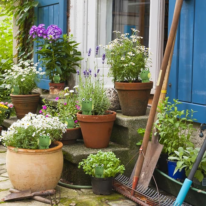 DEAYOU 4 Pack Terracotta Self Watering Spikes, Frog Shaped Plant Watering Stakes, Slow Release Automatic Watering Device Garden Waterer for Indoor and Outdoor Plants, Vacation Plants