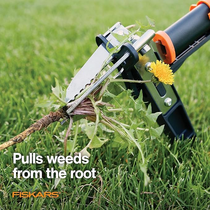 Fiskars 3-Claw Stand Up Weed Puller Tool, Gardening Hand Weeding Tool with 39" Long Ergonomic Handle with Easy-Eject Mechanism