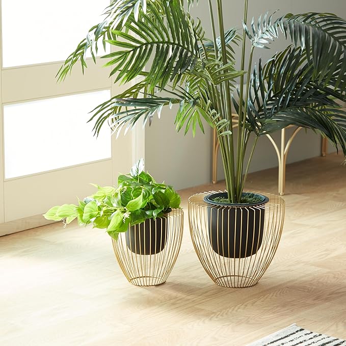 Deco 79 Contemporary Metal, Set of 2 Planters 10", 12"H, Black