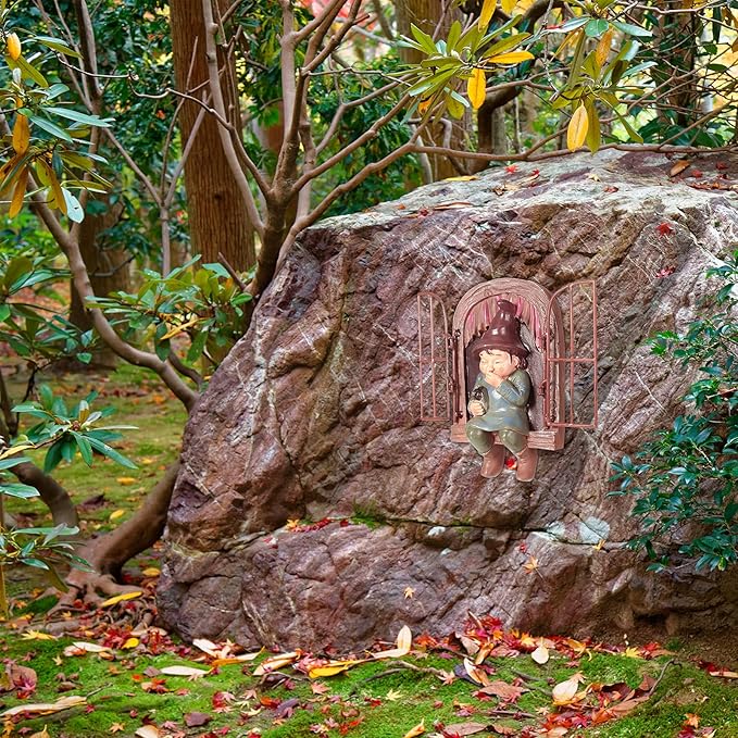 2 Pieces Garden Gnome Statue Elf Out The Door Tree Hugger Garden Peeker Yard Art Tree Sculpture Gnome Decoration Outdoor for Patio Yard Lawn Porch Ornament (Classic Style)